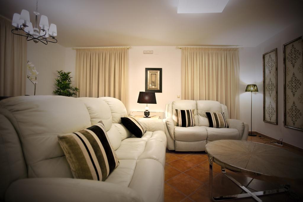 Country House Cortijo De La Fuente La Bobadilla Luaran gambar